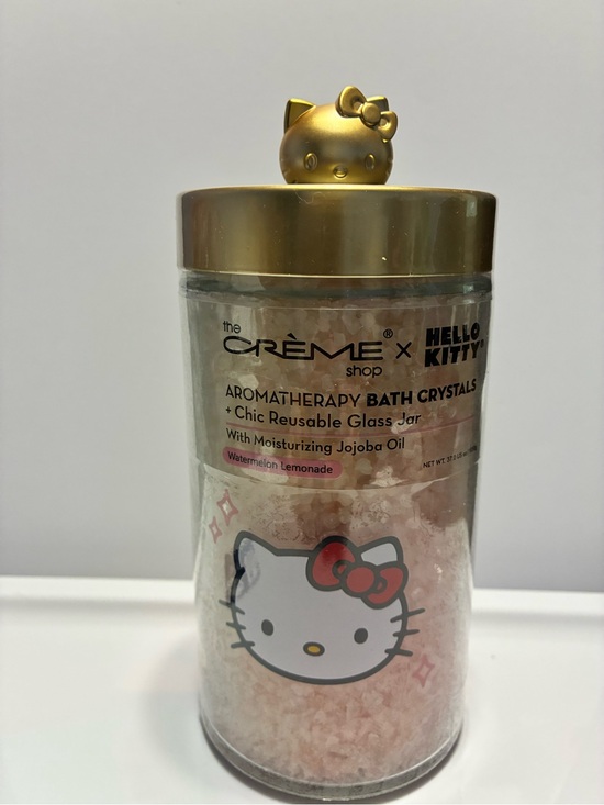 The Creme Shop Other - The Crème Shop x Hello Kitty Aromatherapy Bath Crystals - Pink